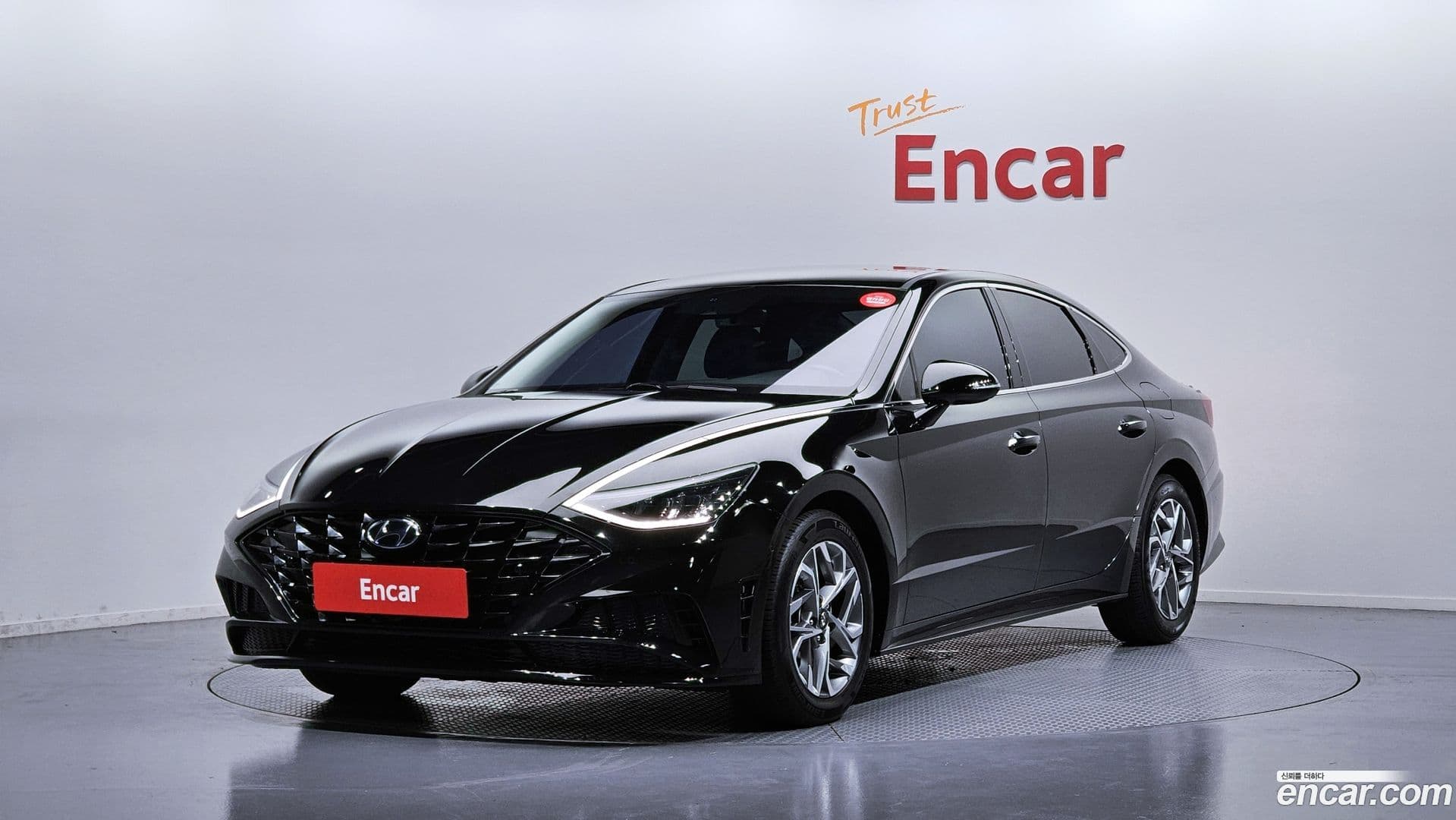 Main__Slider__Photo:Sonata Hyundai 2022.5-0