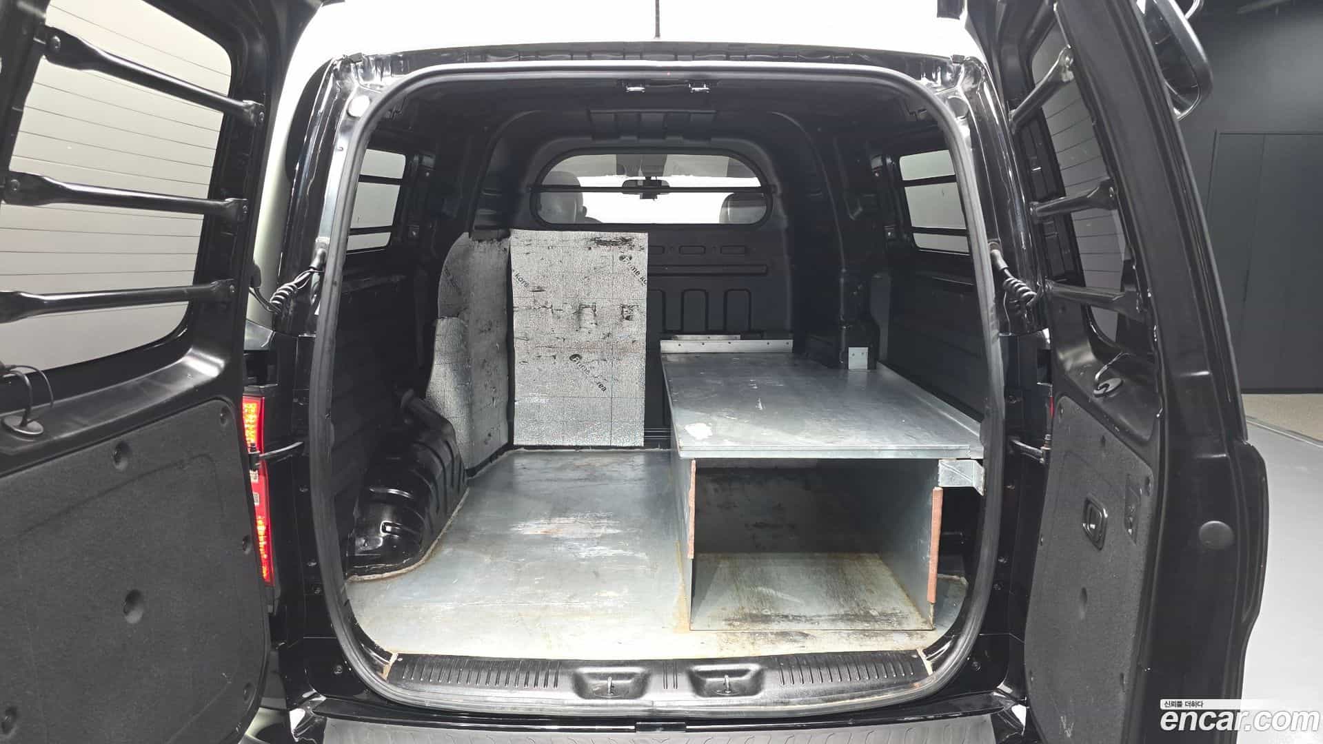 Starex Hyundai 2020.3-OPTION-024