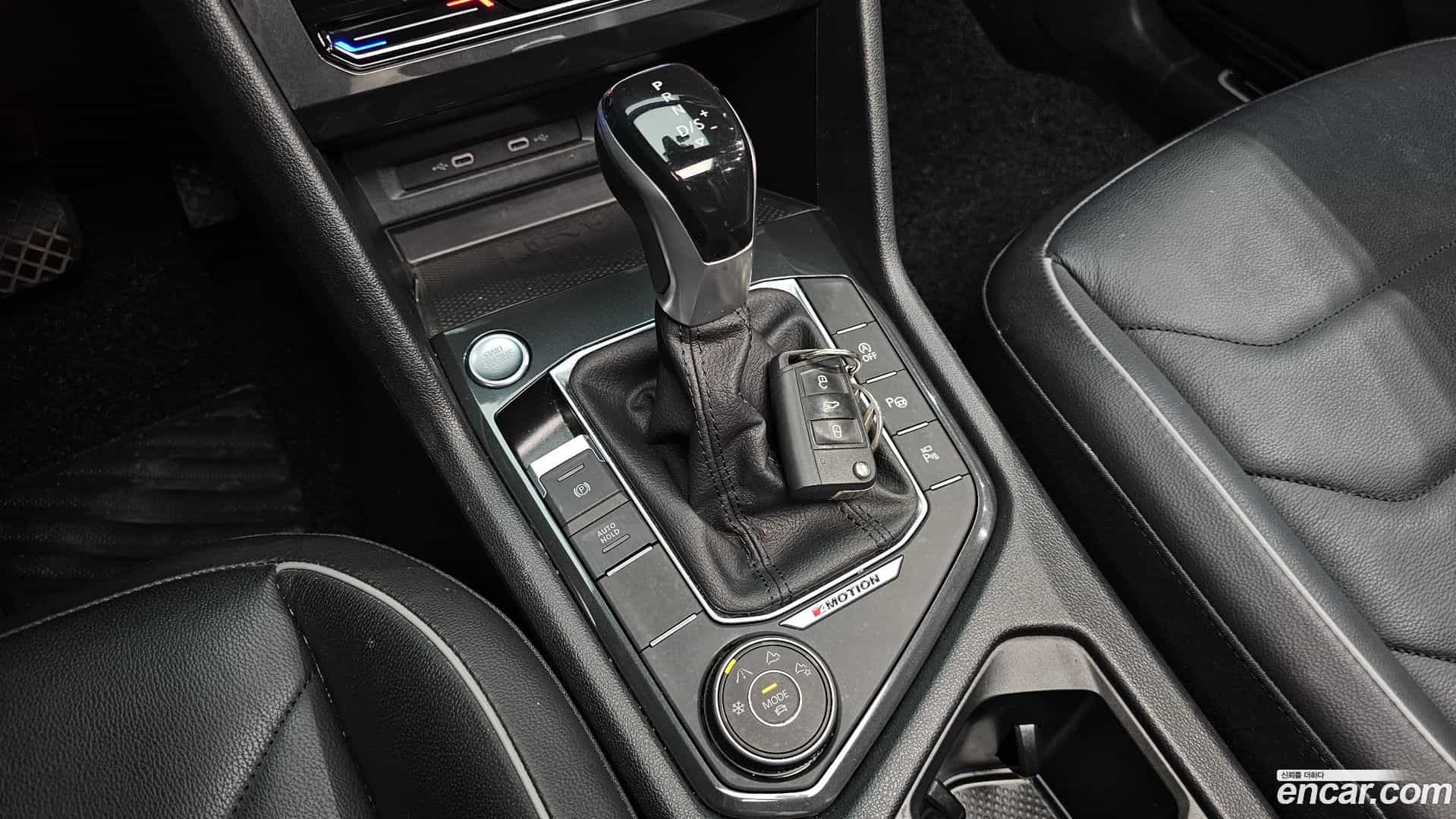 Tiguan Volkswagen 2022.10-INNER-009