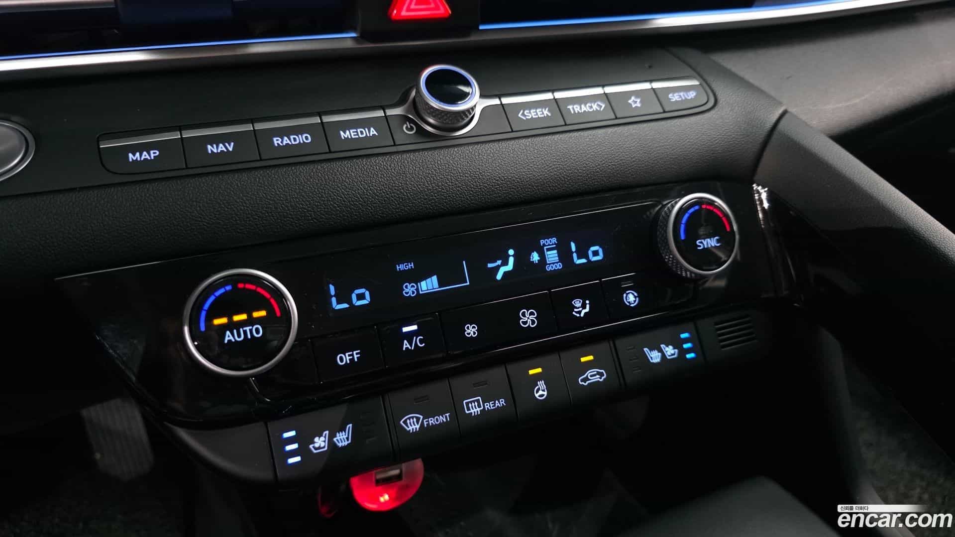 AVANTE Hyundai 2020.5-OPTION-021