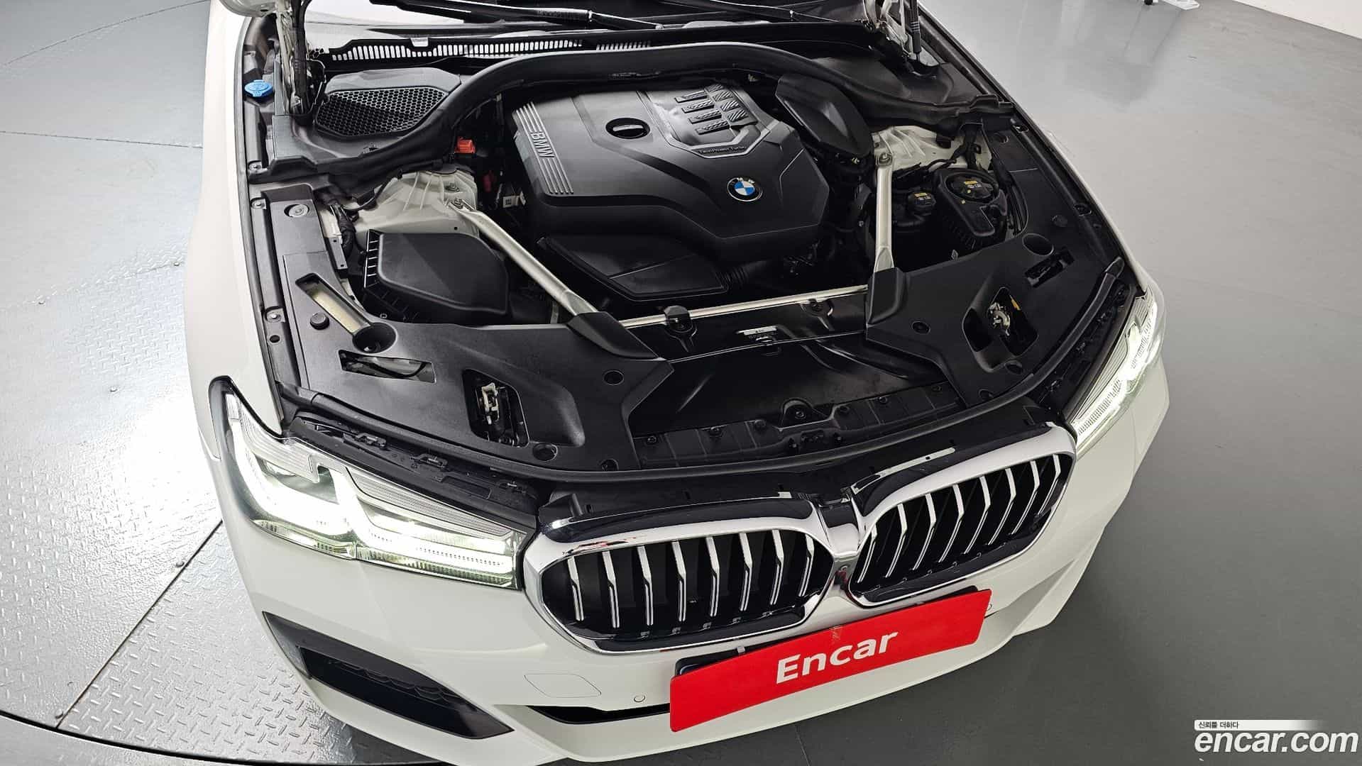 5-Series BMW 2021.4-OUTER-006