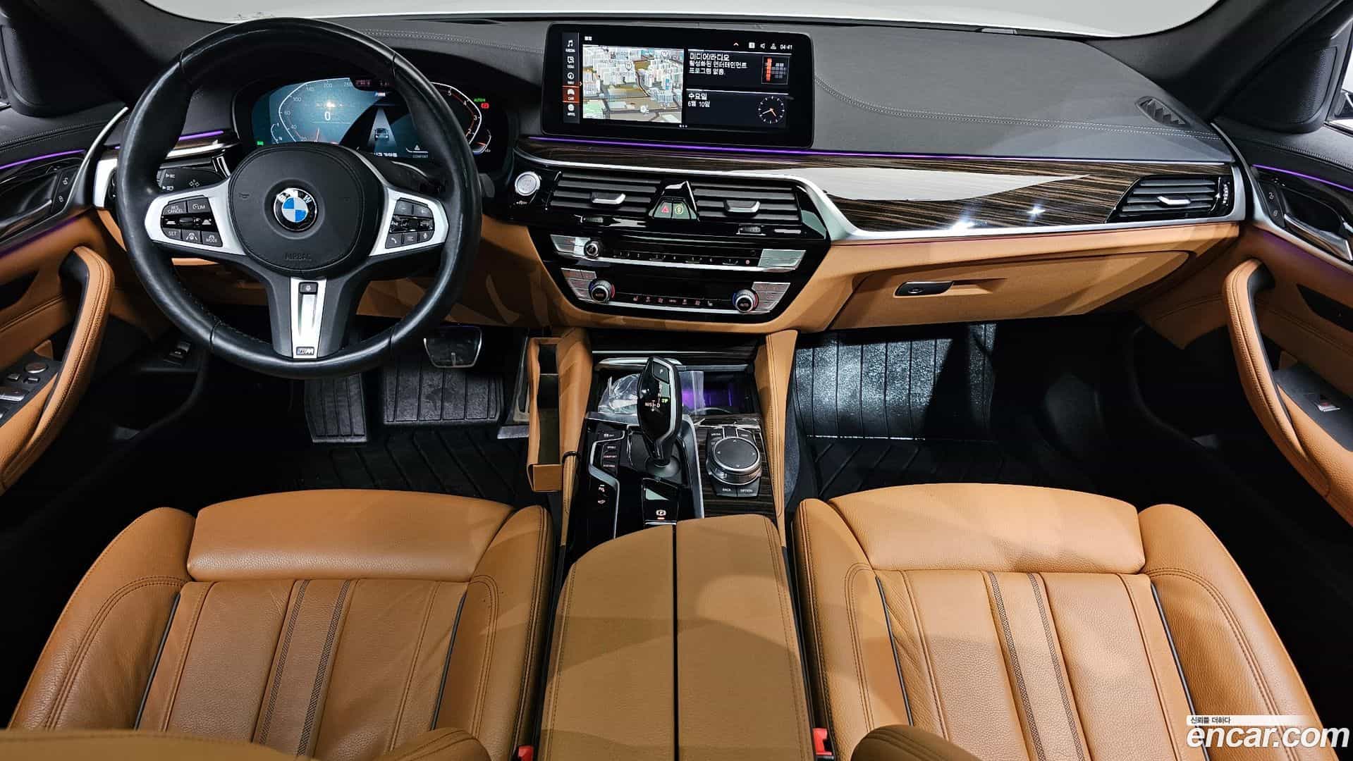 5-Series BMW 2021.4-INNER-007