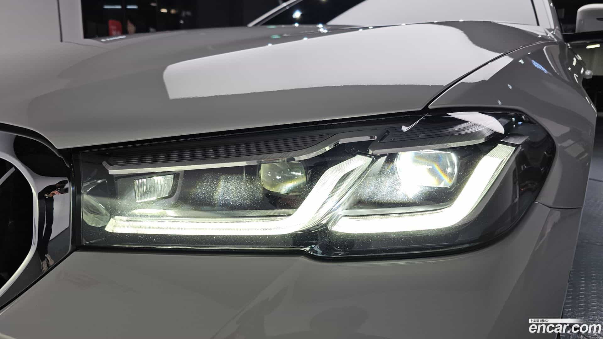 5-Series BMW 2021.4-OUTER-032