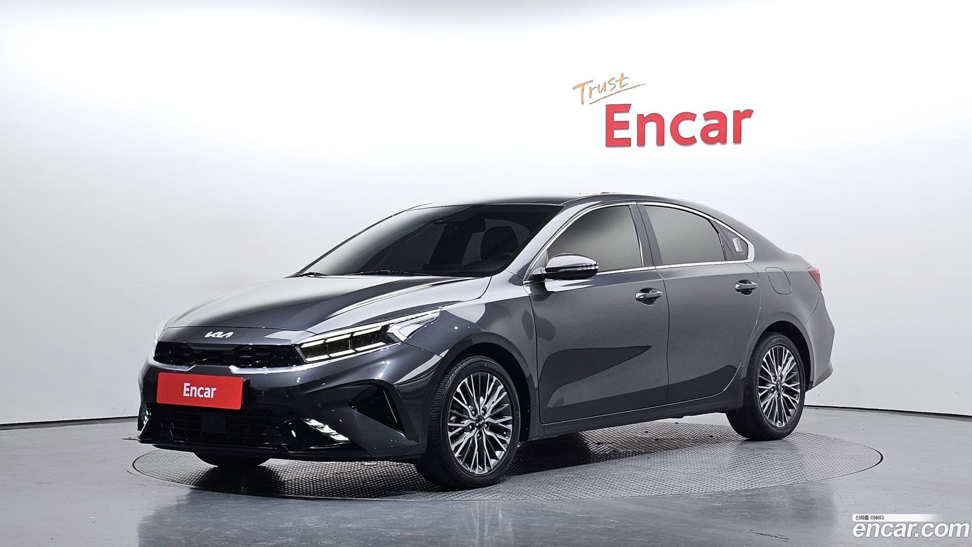 Main__Slider__Photo:K3 Kia 2021.8-0