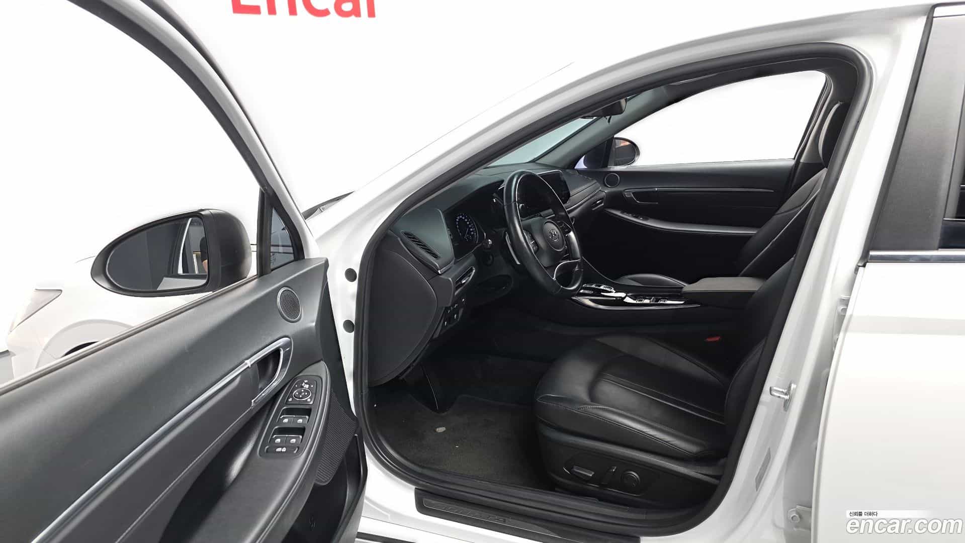 Sonata Hyundai 2022.4-INNER-010
