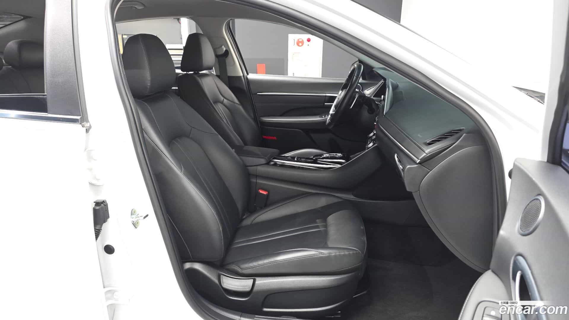 Sonata Hyundai 2022.4-OPTION-015