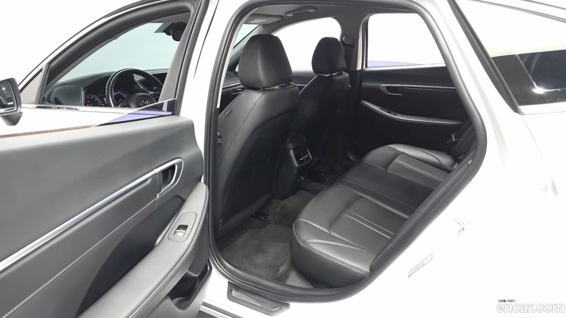 Sonata Hyundai 2022.4-INNER-036