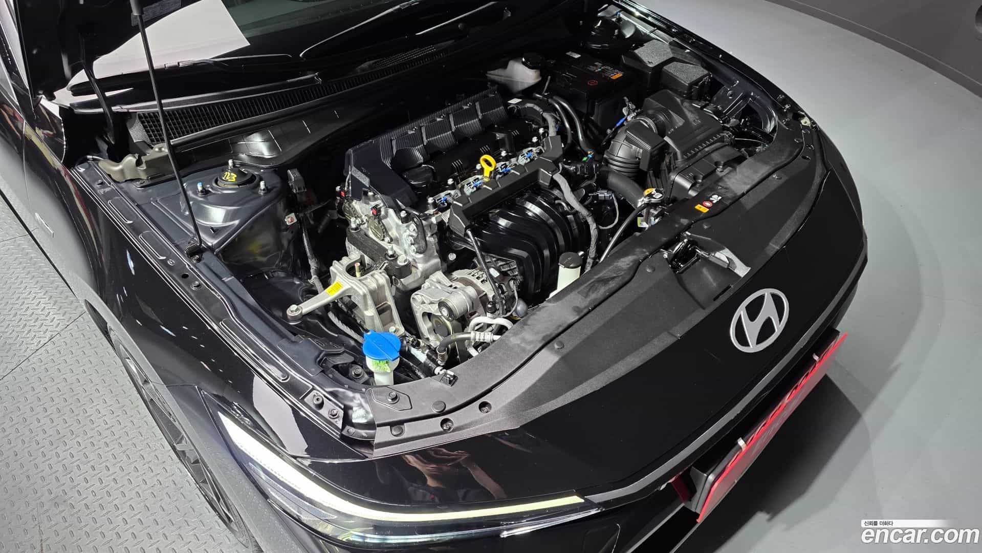 AVANTE Hyundai 2025.1-OUTER-006