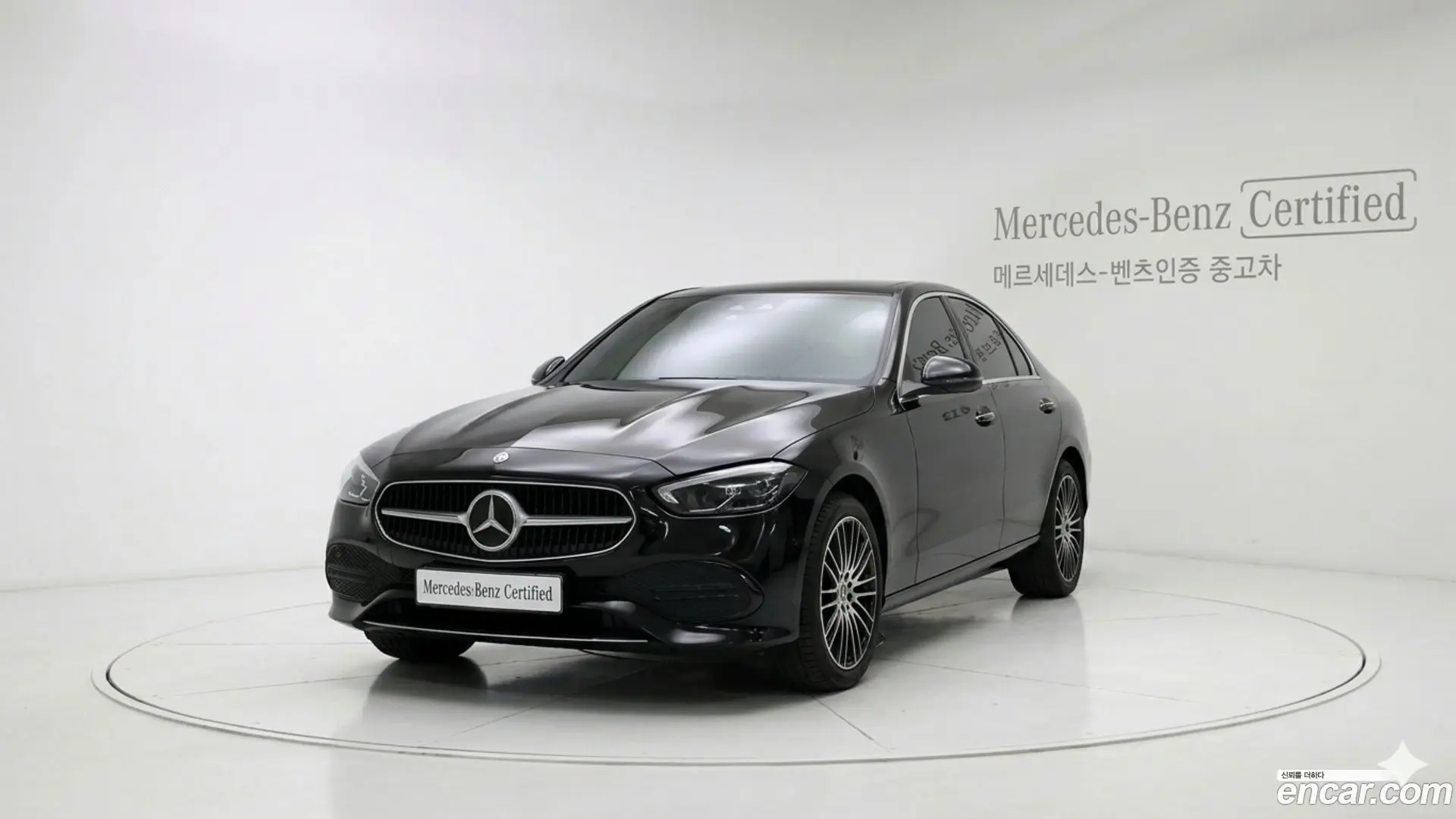 Main__Slider__Photo:C-Class Mercedes-Benz 2022.11-0
