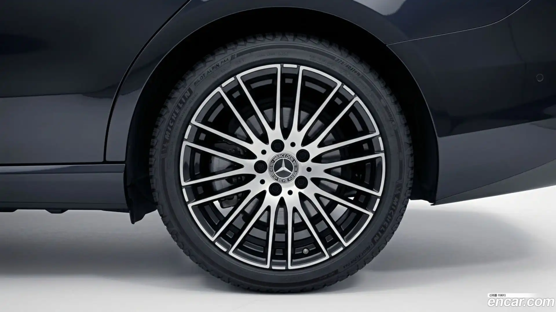 C-Class Mercedes-Benz 2022.11-OUTER-005