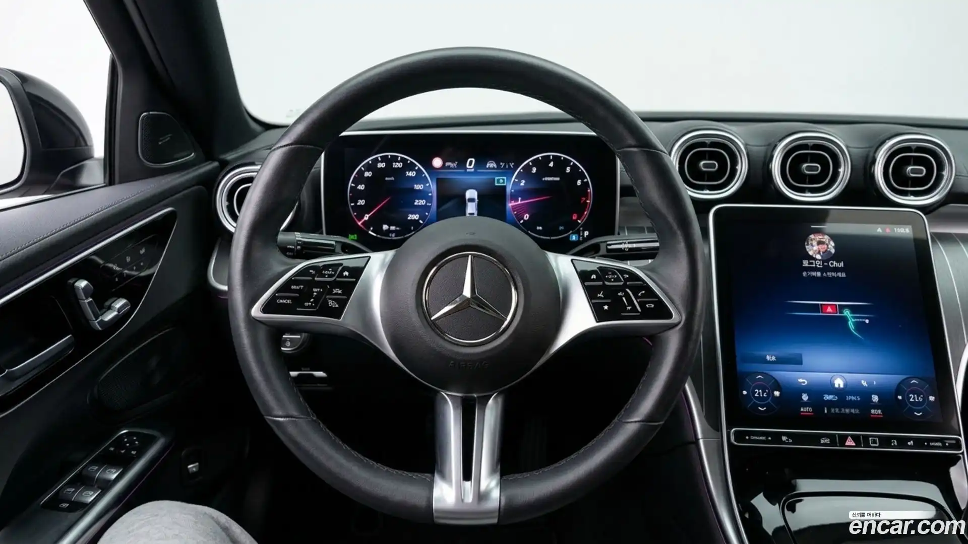 C-Class Mercedes-Benz 2022.11-INNER-010