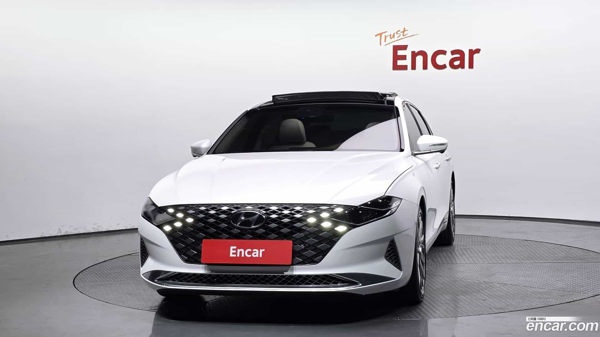 Grandeur Hyundai 2021.4-OUTER-003