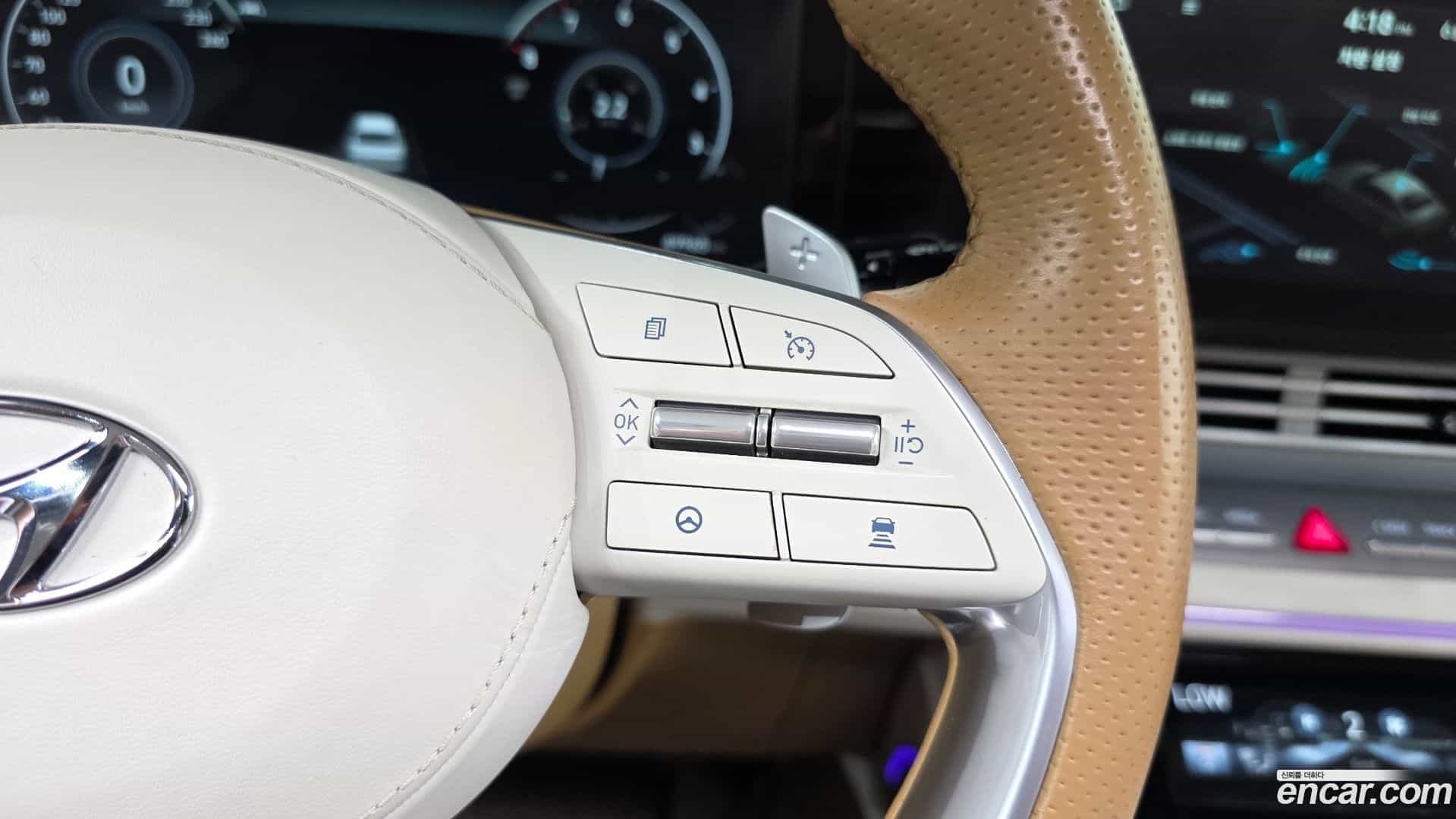 Grandeur Hyundai 2021.4-OPTION-023