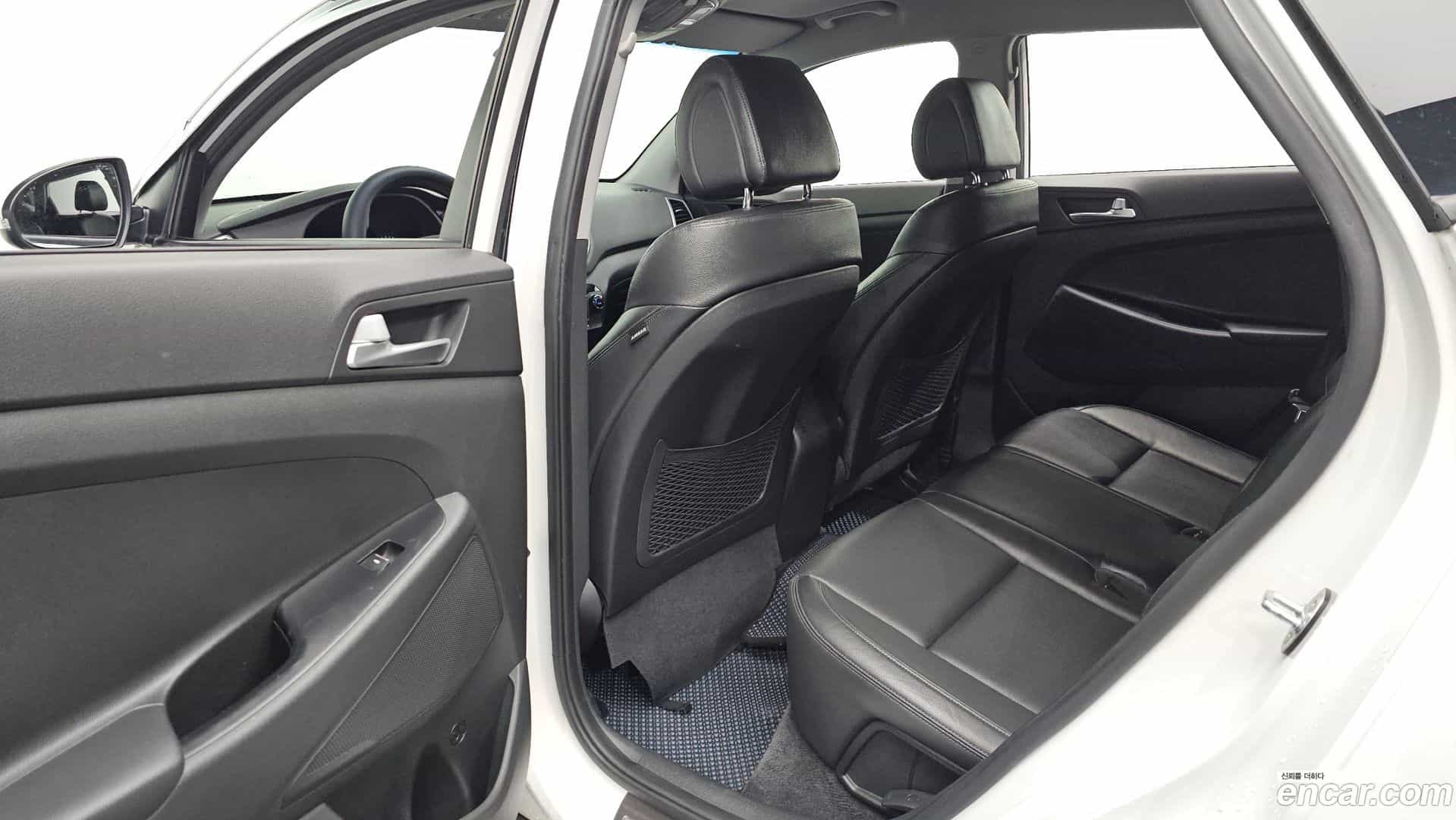 Tucson Hyundai 2015.2-OPTION-016