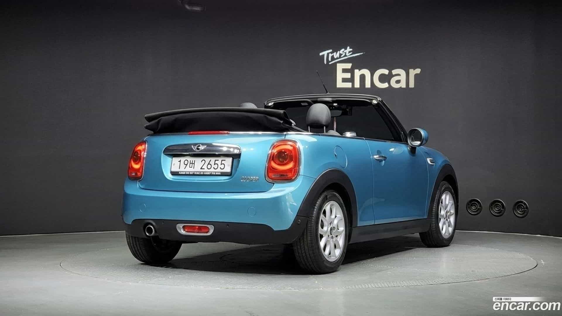 Cooper Convertible Mini 2018.5-OUTER-002