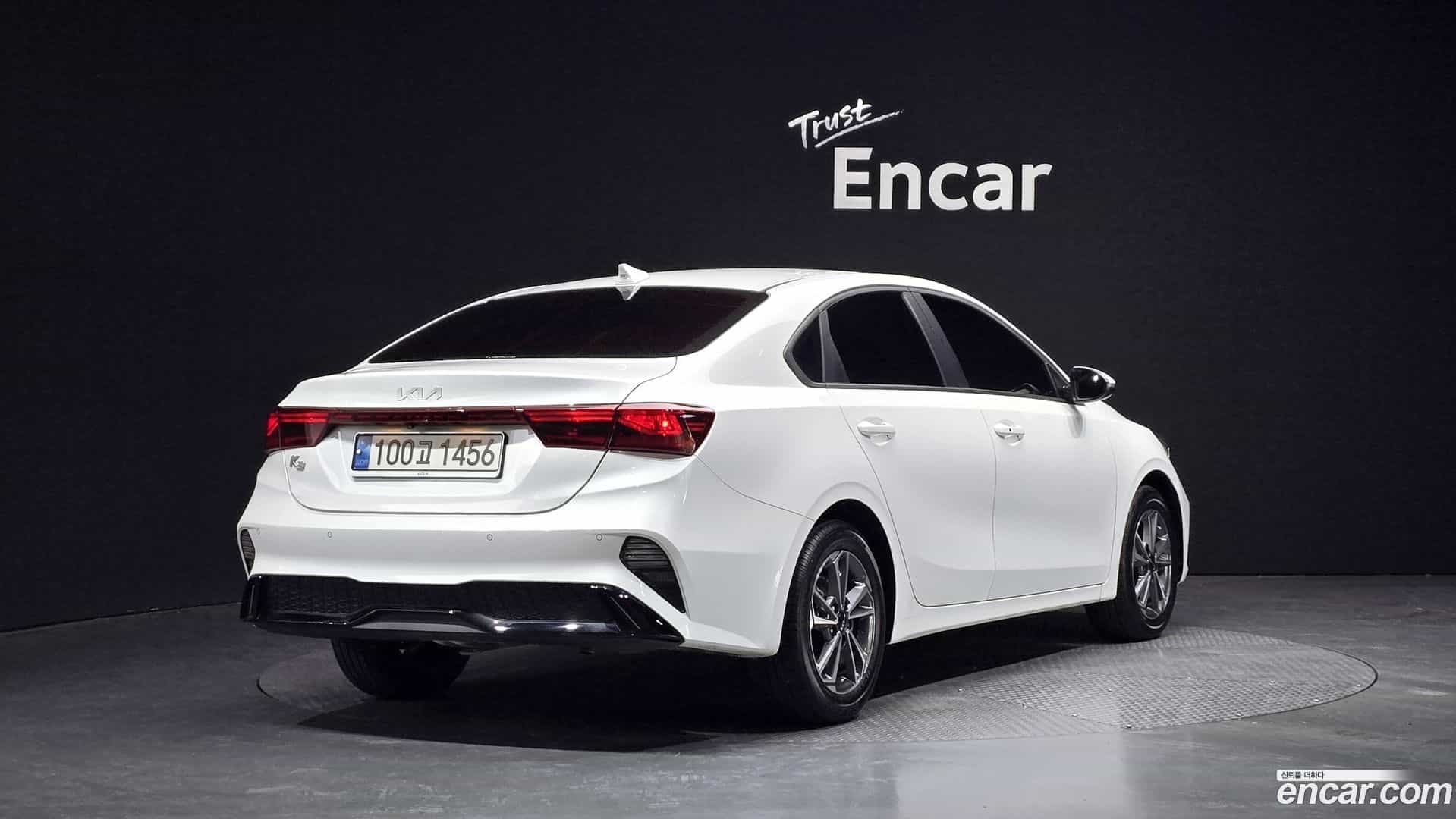 K3 Kia 2022.2-OUTER-002
