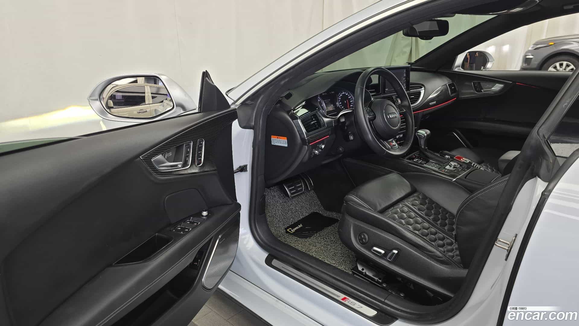 RS7 Audi 2014.11-INNER-010