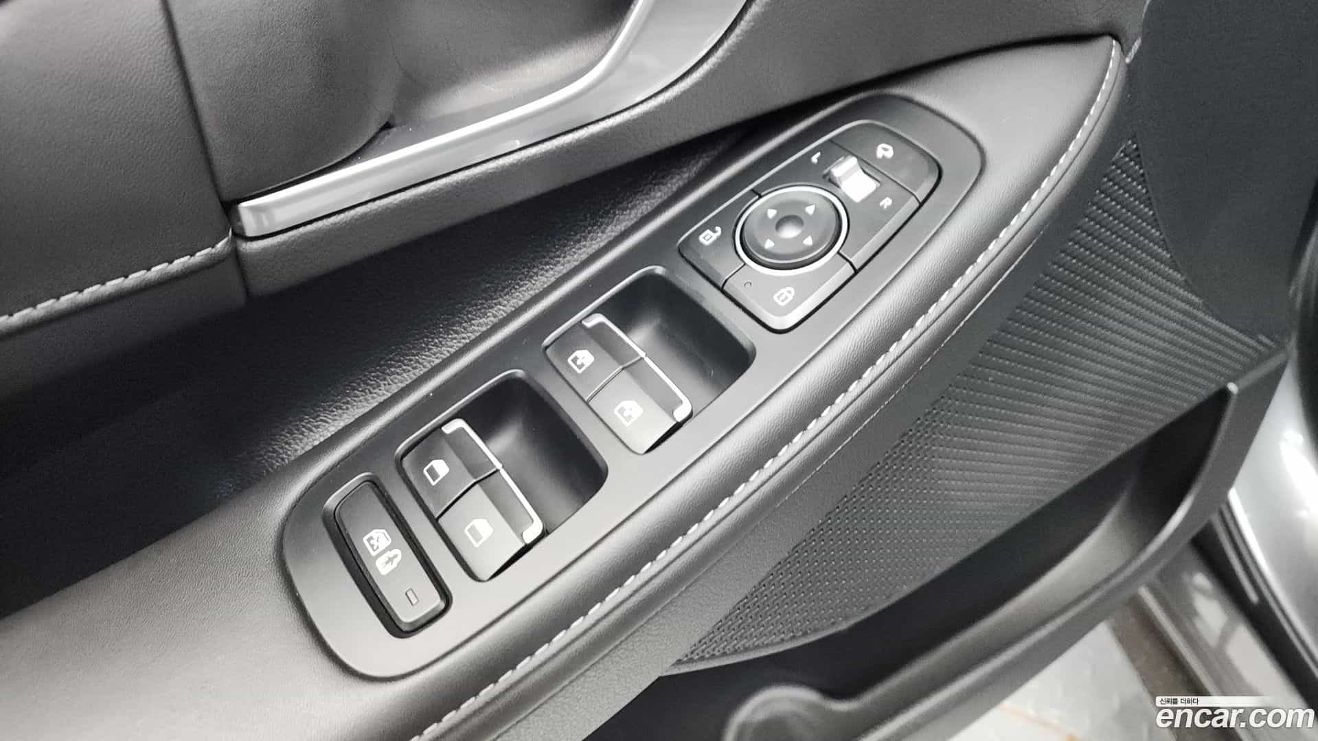 Sonata Hyundai 2021.8-OPTION-041