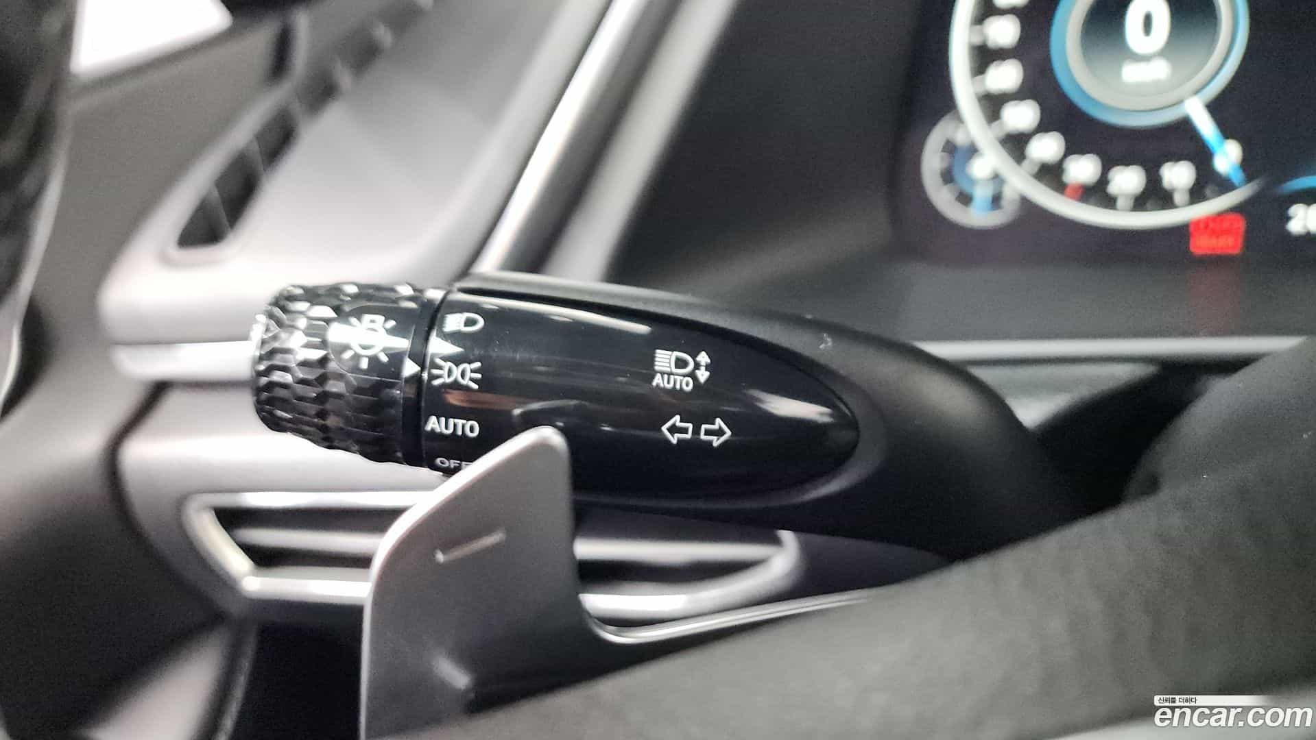 Sonata Hyundai 2021.8-OPTION-043