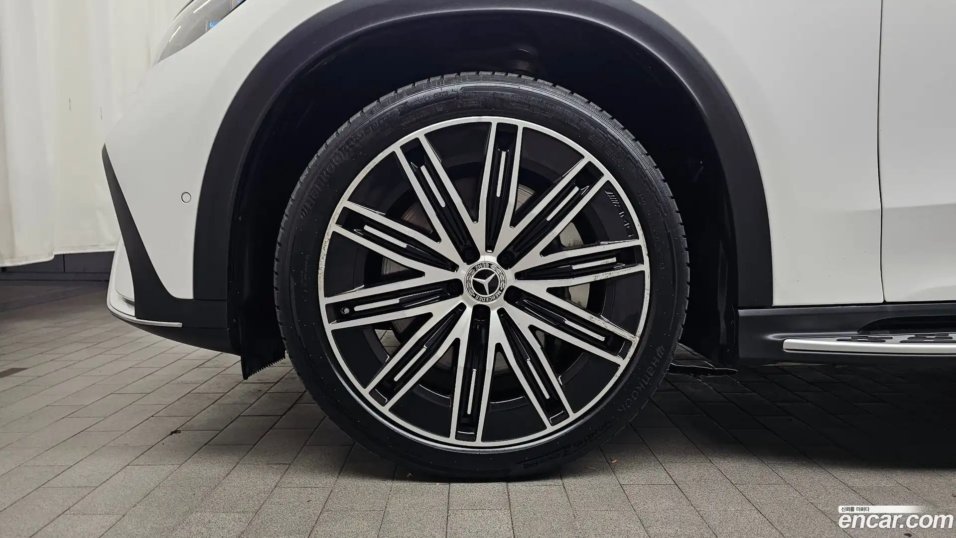 EQE Mercedes-Benz 2023.8-OUTER-005