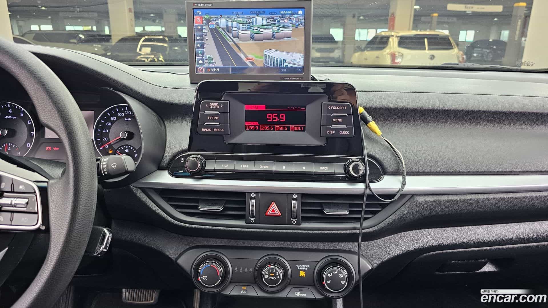 K3 Kia 2023.1-OPTION-018
