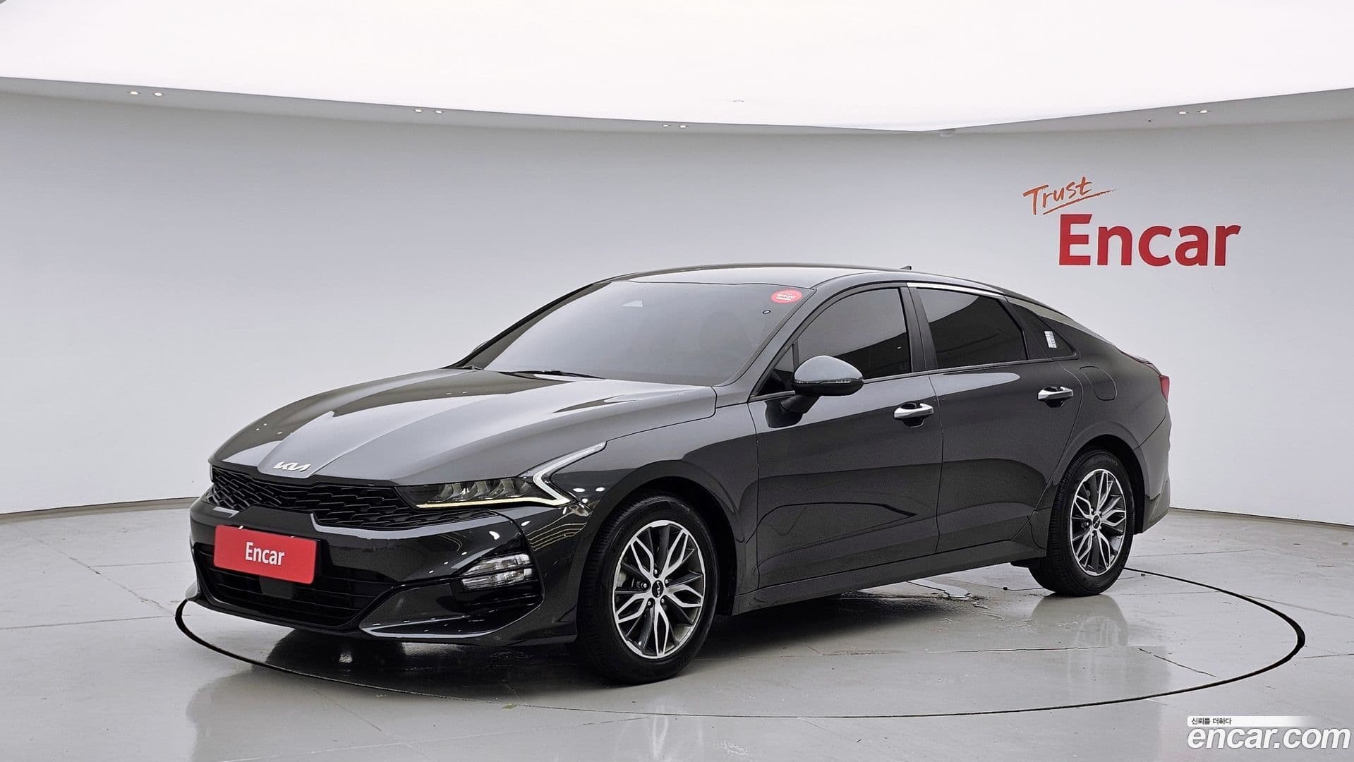 Main__Slider__Photo:K5 Kia 2022.3-0