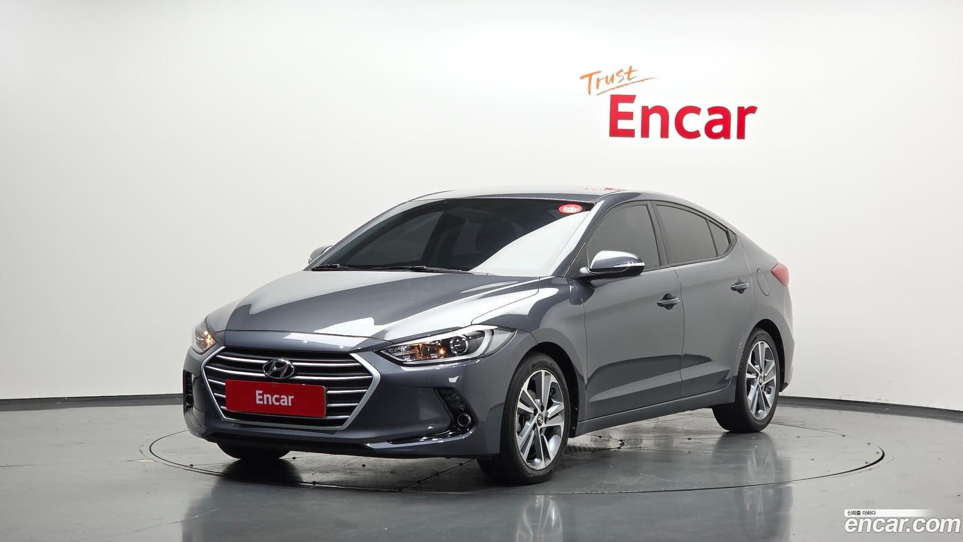 Main__Slider__Photo:AVANTE Hyundai 2018.0-0