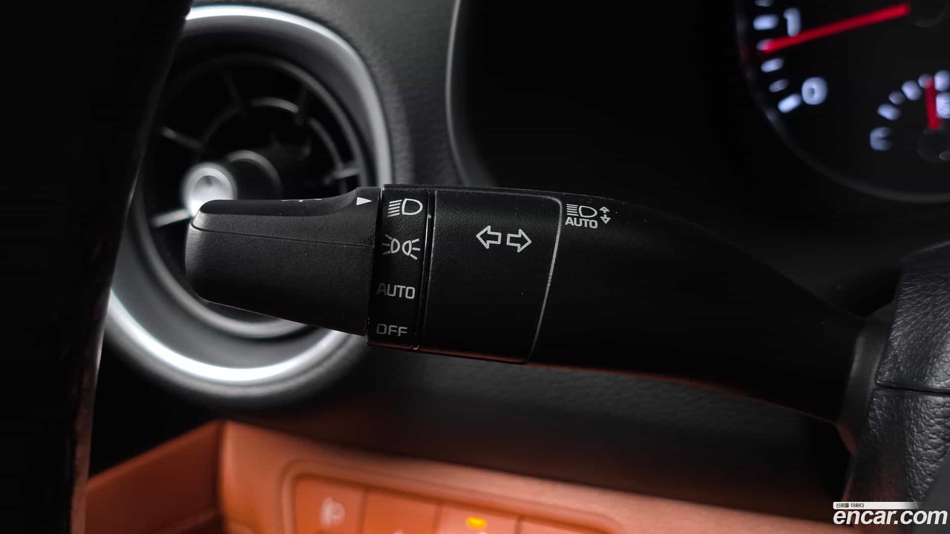 K3 Kia 2022.0-OPTION-040