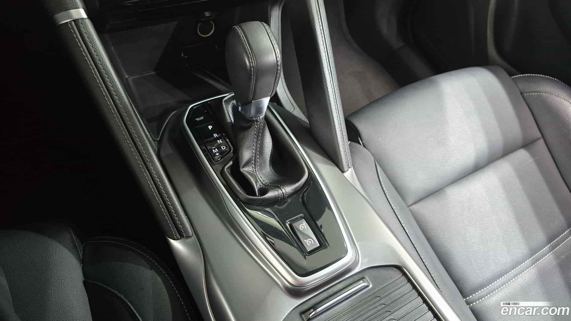 QM6 Renault Korea 2020.7-INNER-009