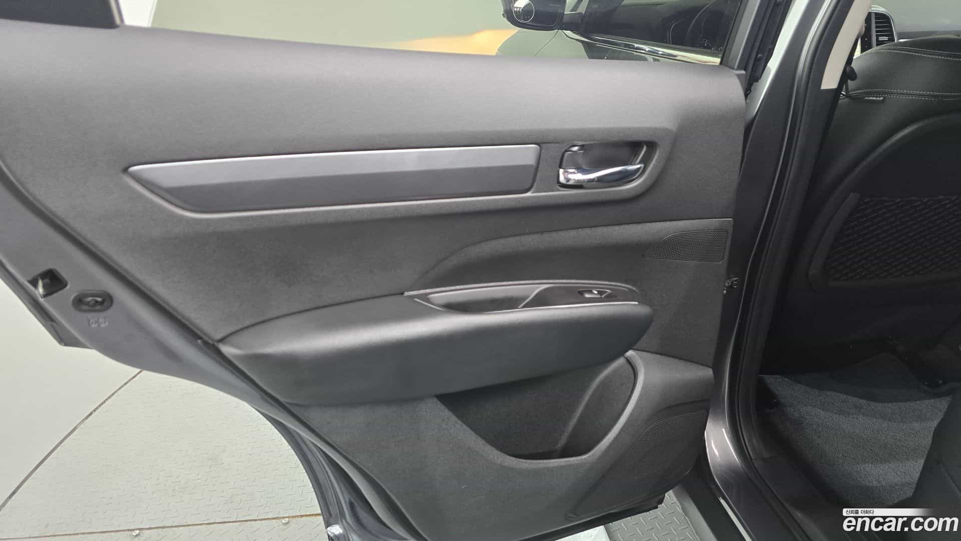 QM6 Renault Korea 2020.7-INNER-035