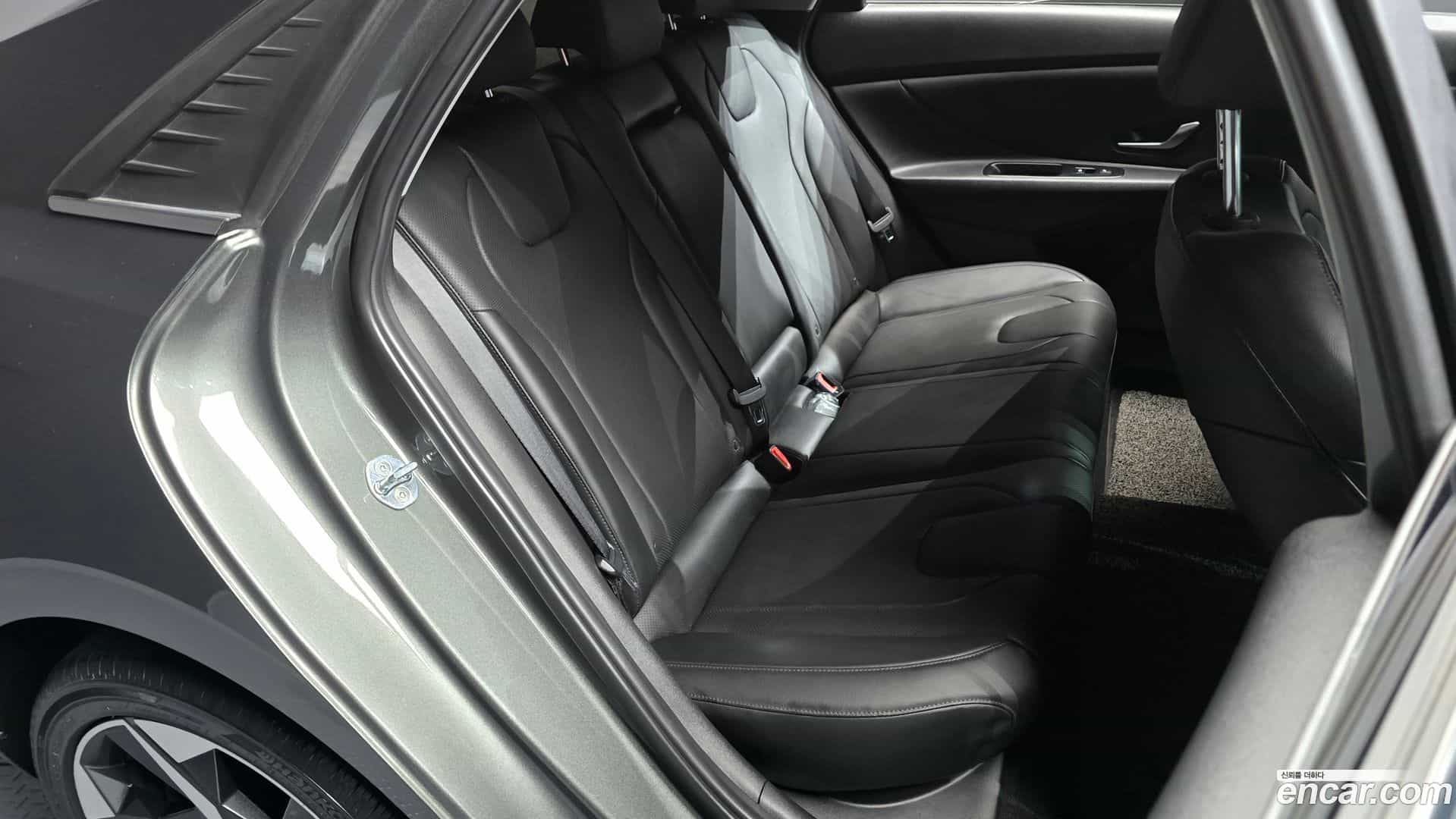 AVANTE Hyundai 2020.8-OPTION-015