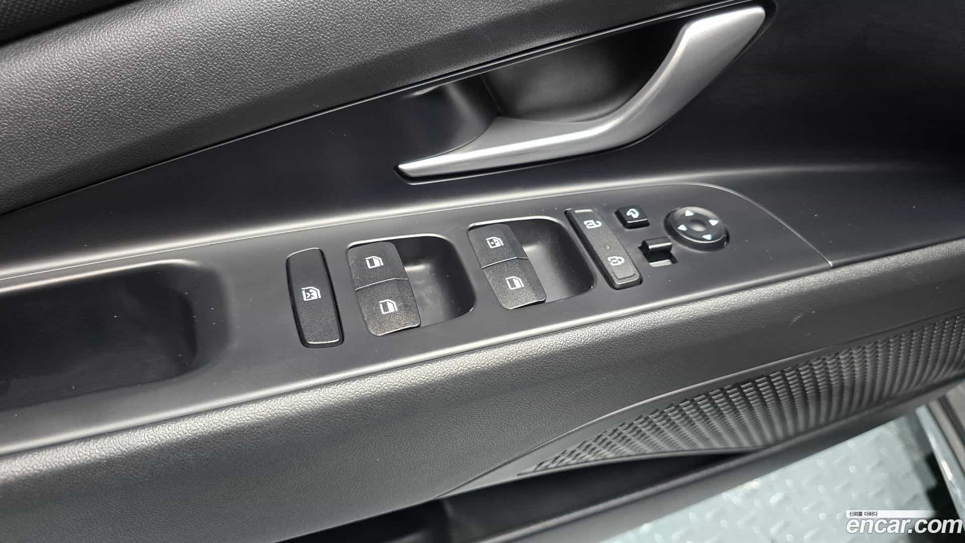 AVANTE Hyundai 2020.8-OPTION-041