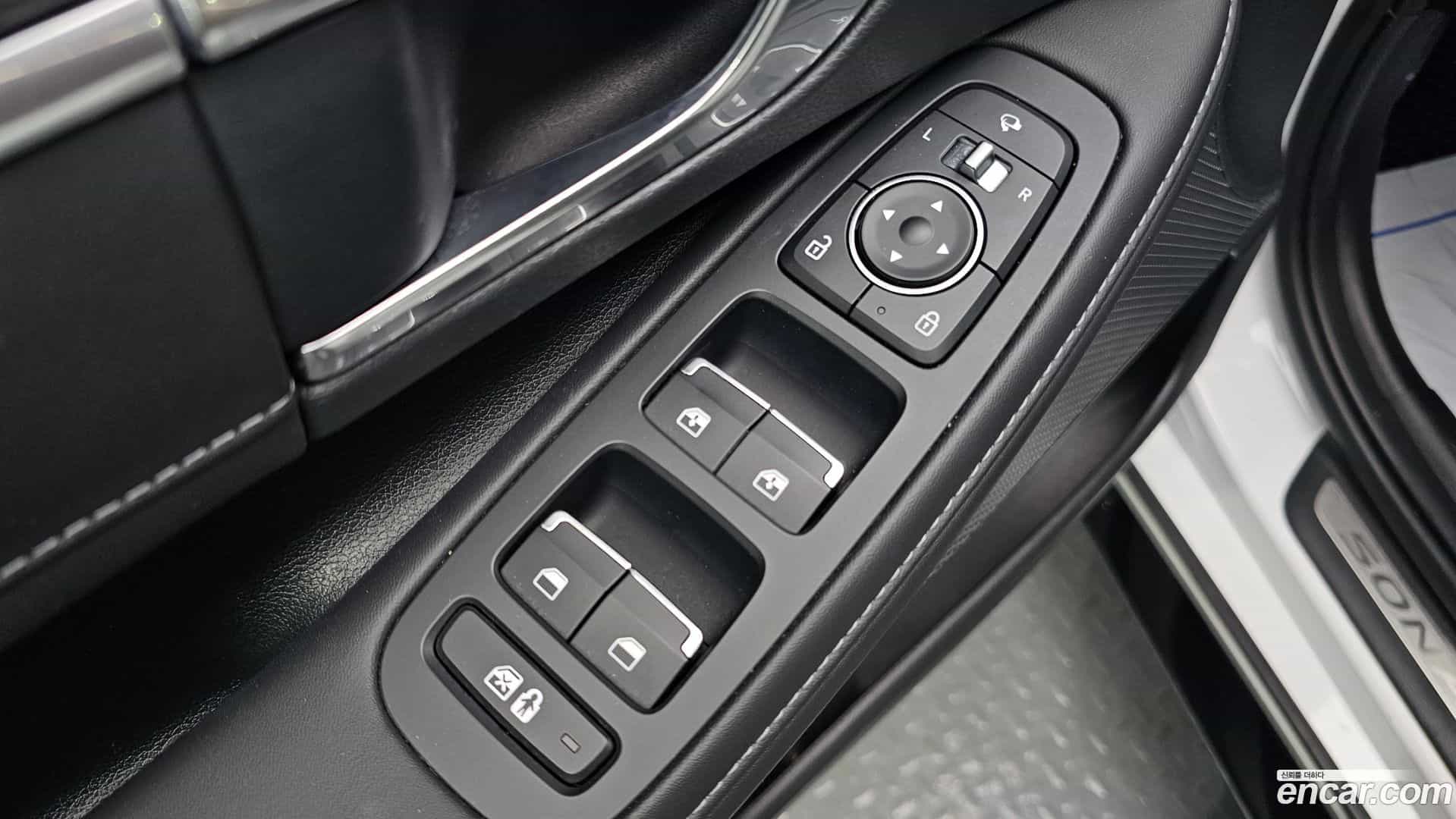 Sonata Hyundai 2022.7-OPTION-040