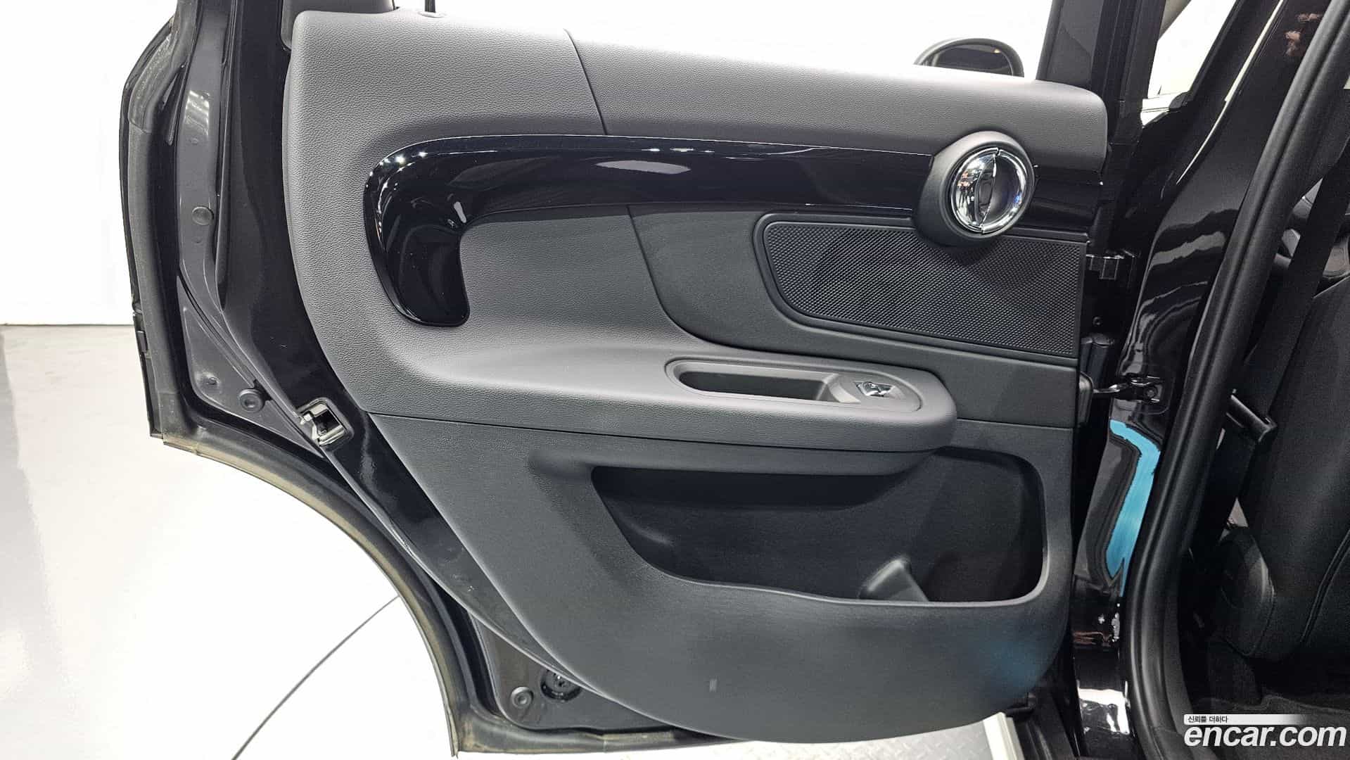 Countryman Mini 2023.6-INNER-035