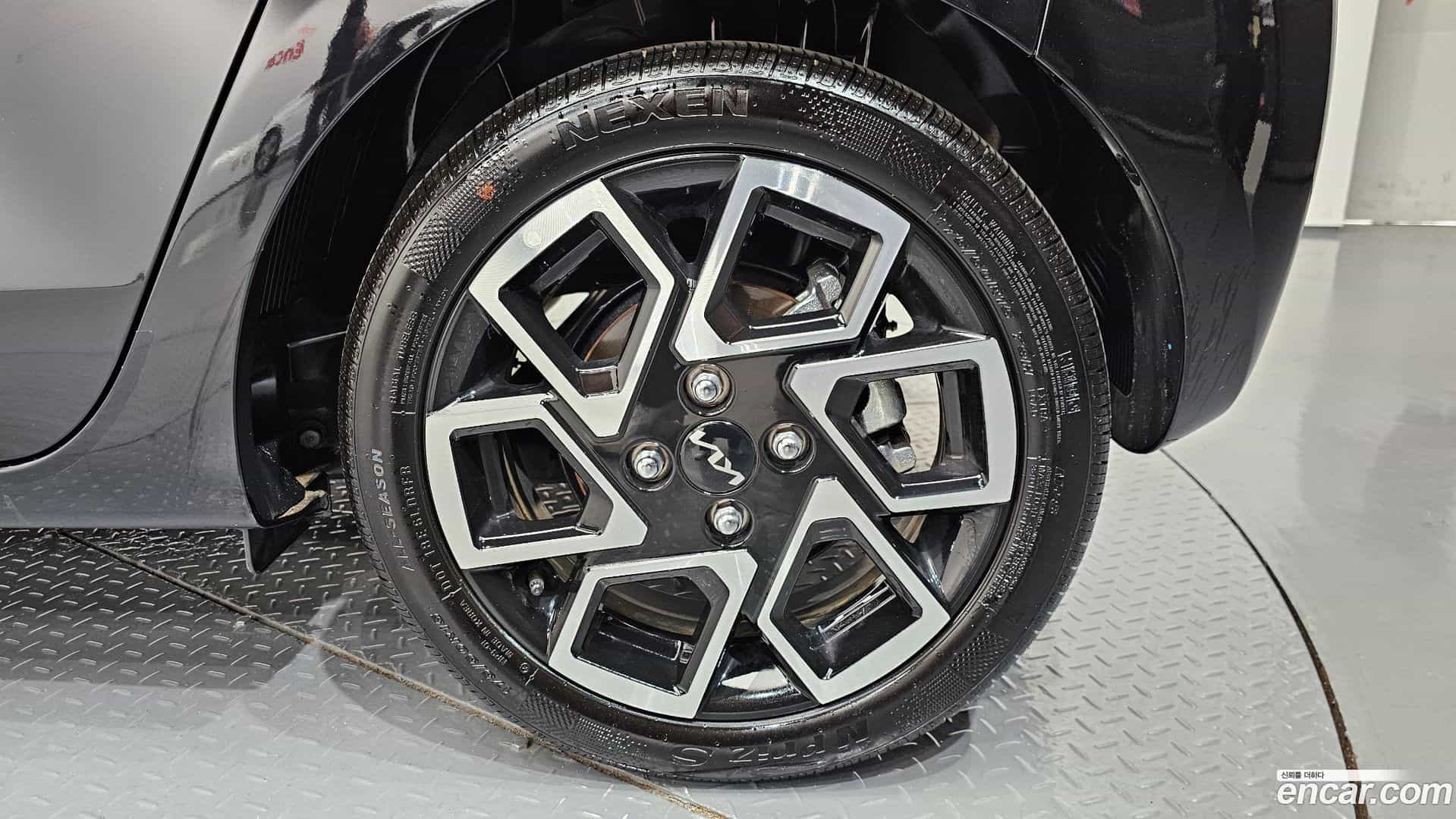 RAY Kia 2025.10-OUTER-031