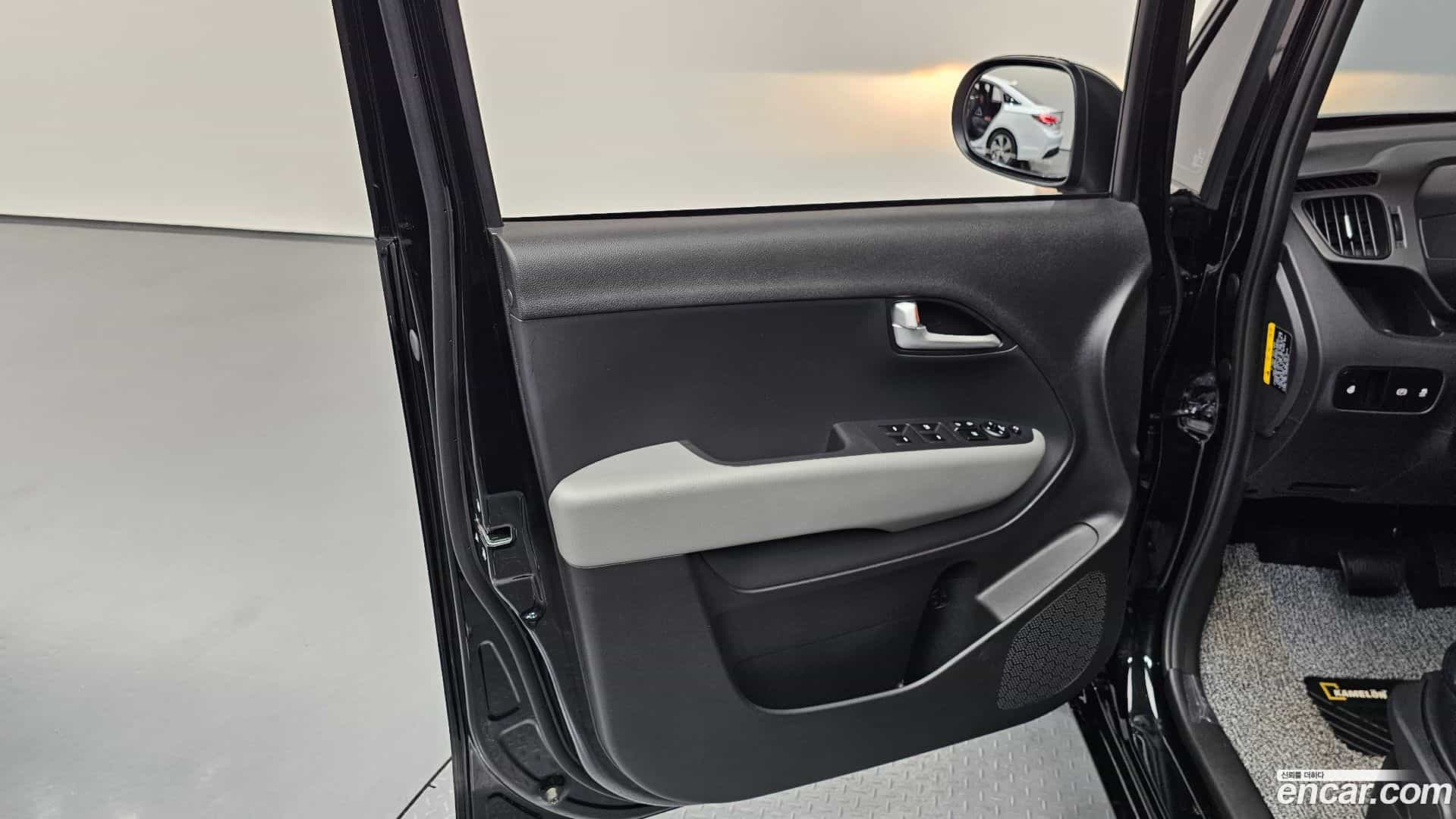 RAY Kia 2025.10-INNER-034