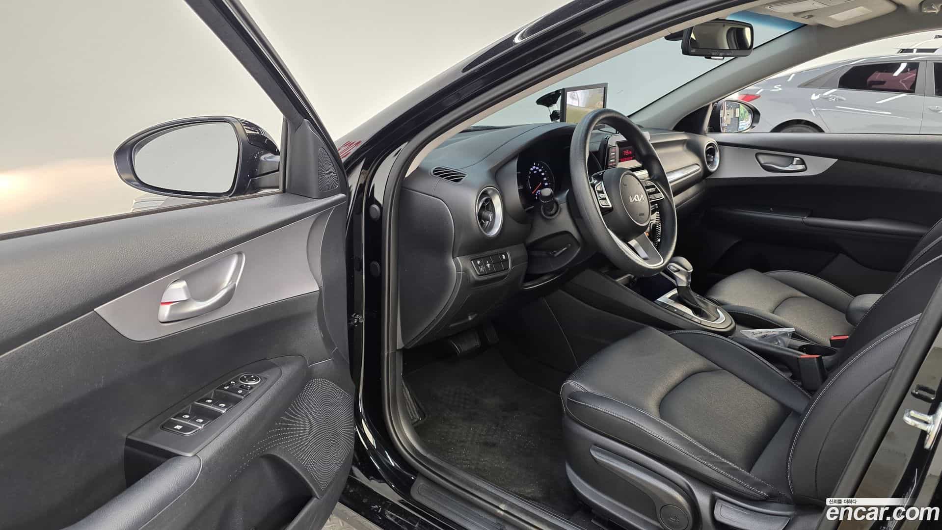K3 Kia 2023.4-INNER-010