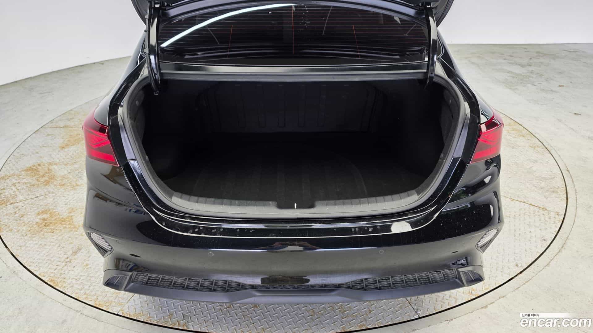 K3 Kia 2023.4-OPTION-018