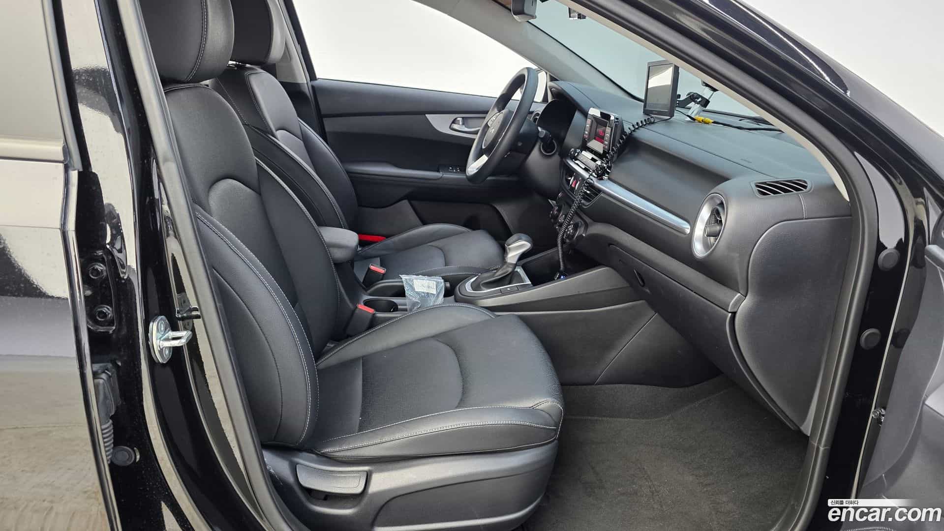 K3 Kia 2023.4-INNER-036
