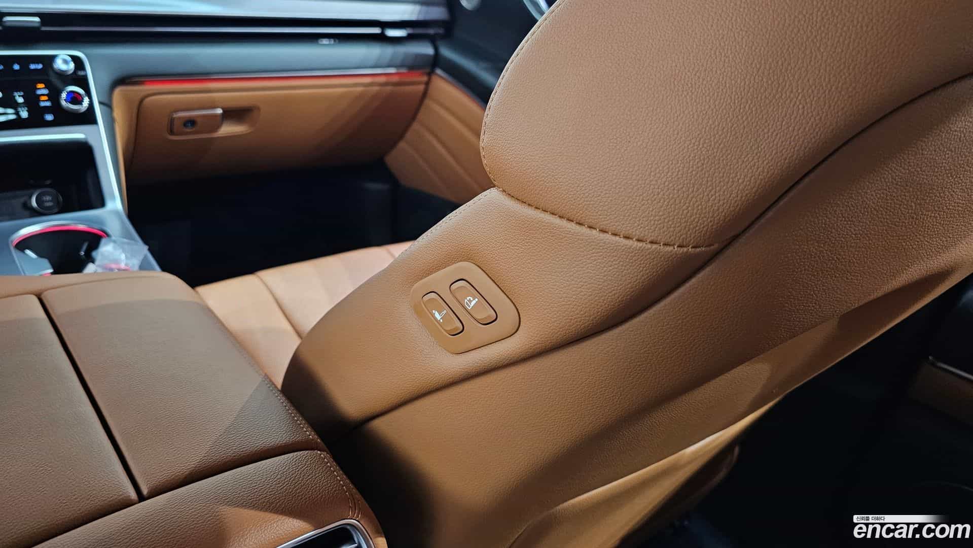 GV80 Genesis 2023.11-OPTION-041