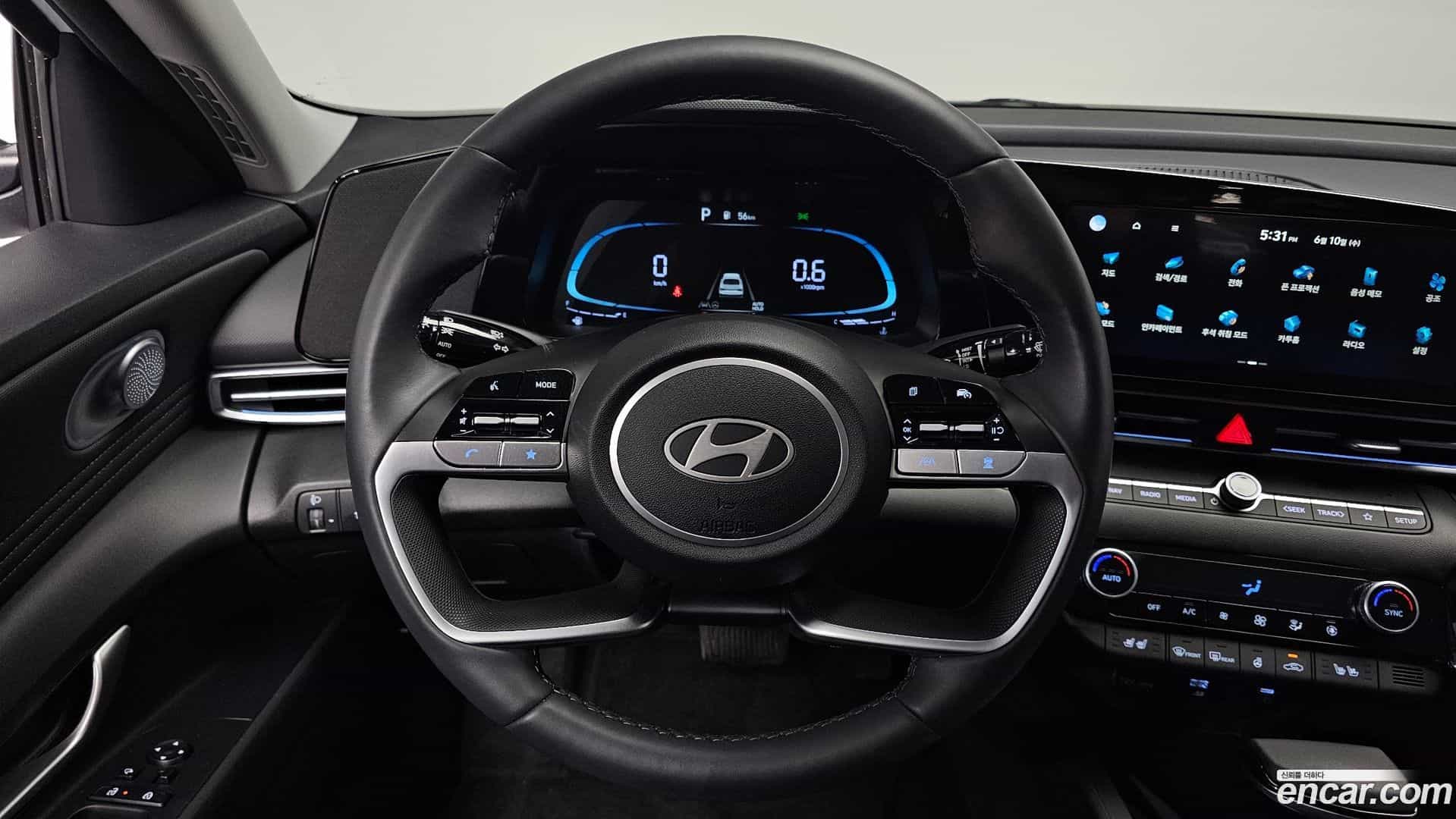 AVANTE Hyundai 2025.7-OPTION-017