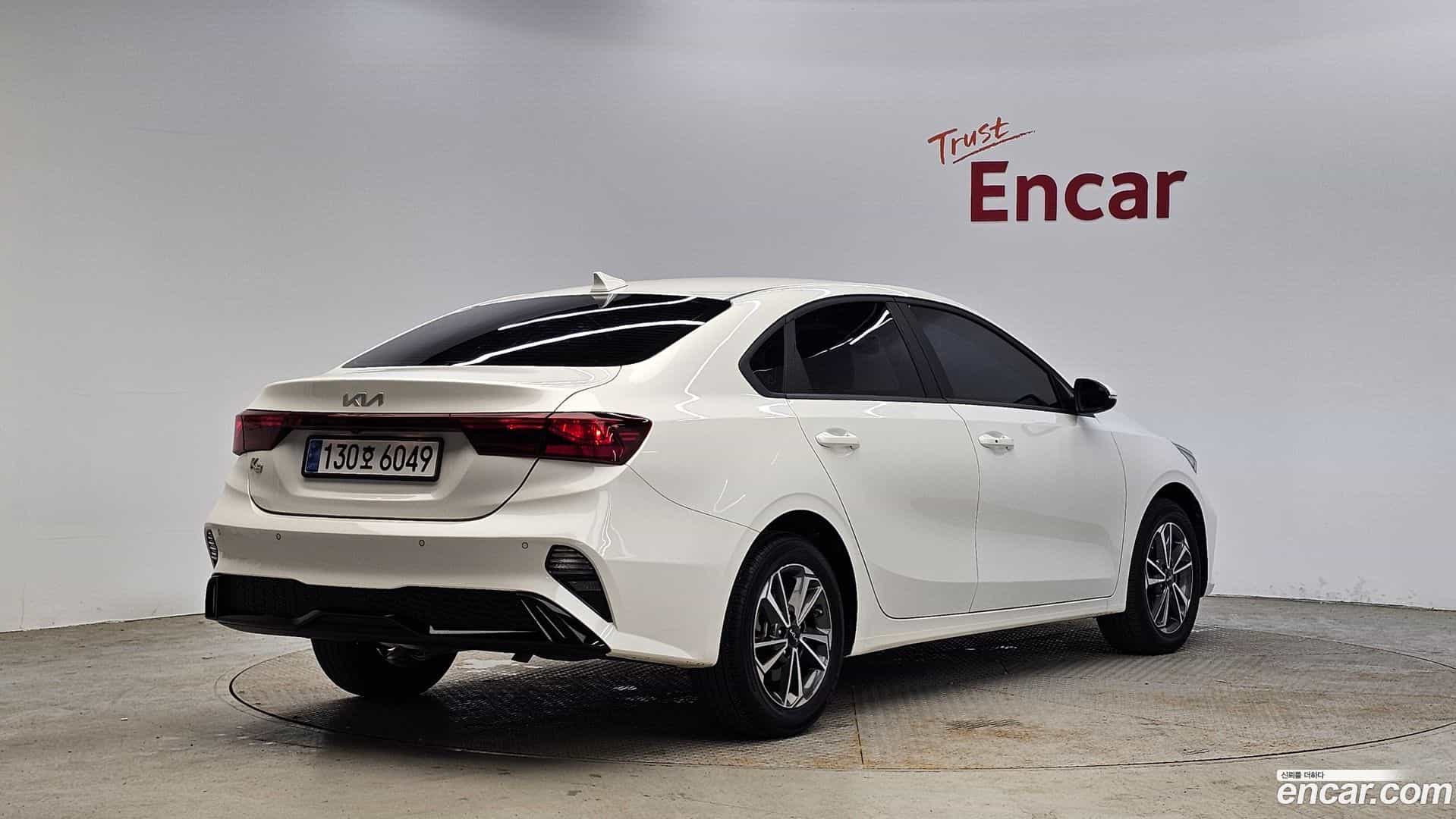 K3 Kia 2023.10-OUTER-002