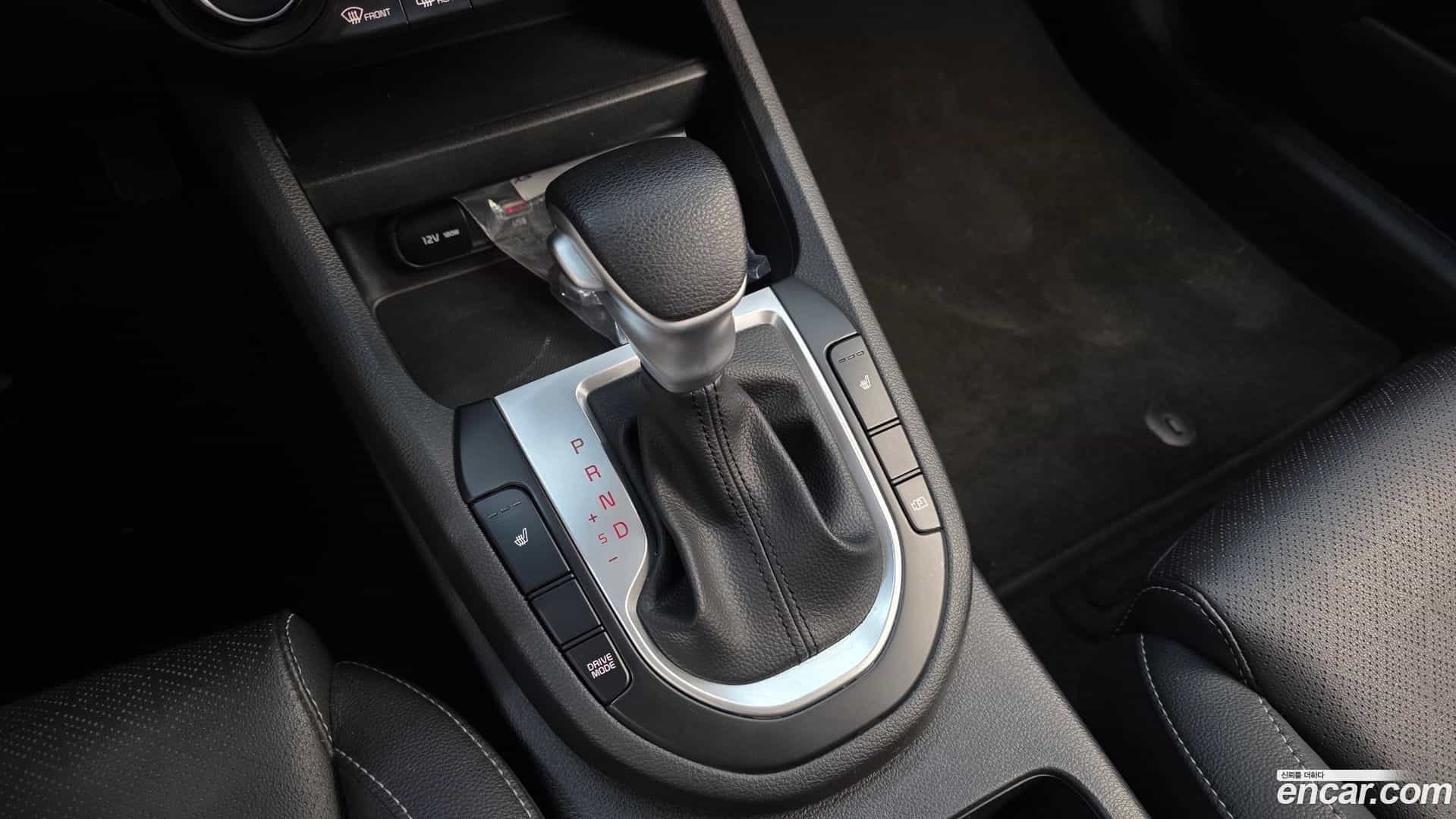K3 Kia 2023.10-INNER-009