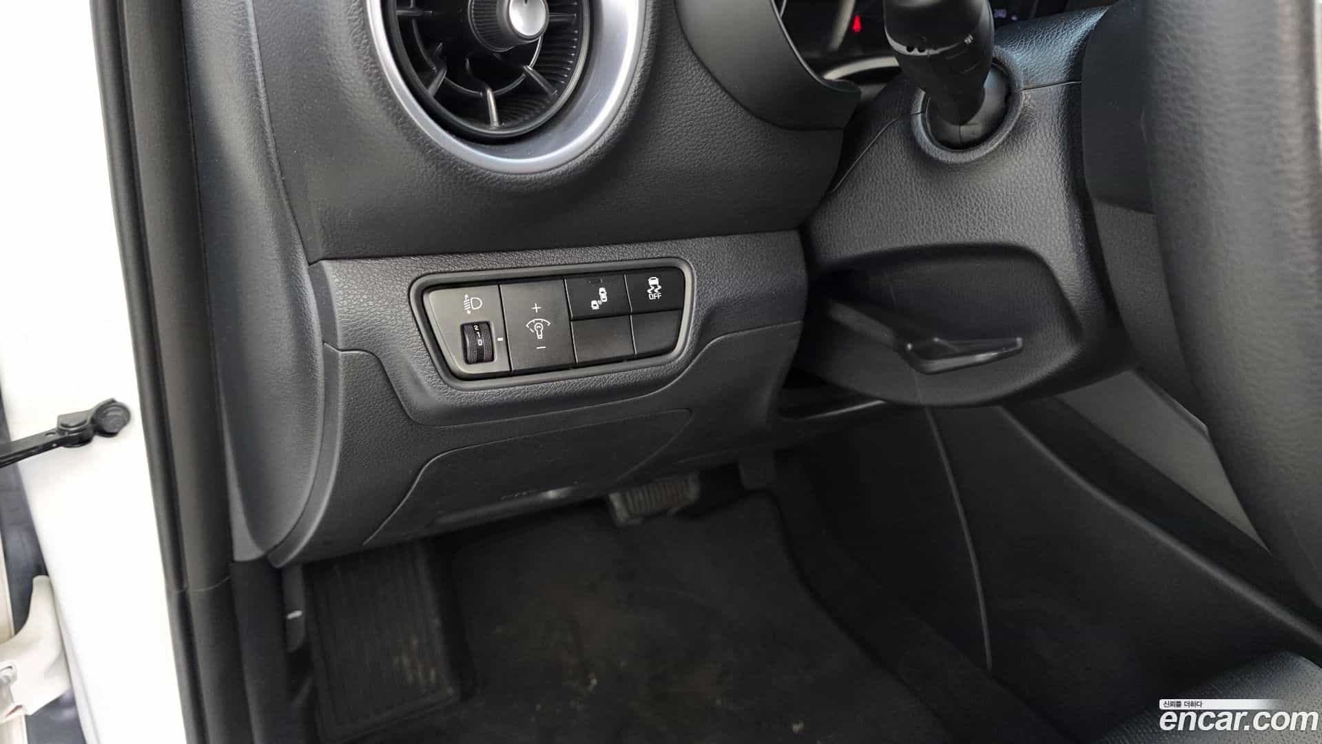 K3 Kia 2023.10-OPTION-022
