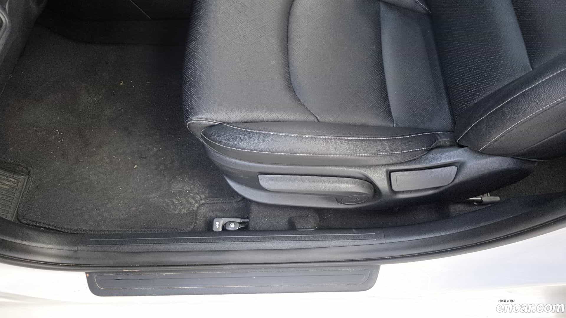 K3 Kia 2023.10-OPTION-041