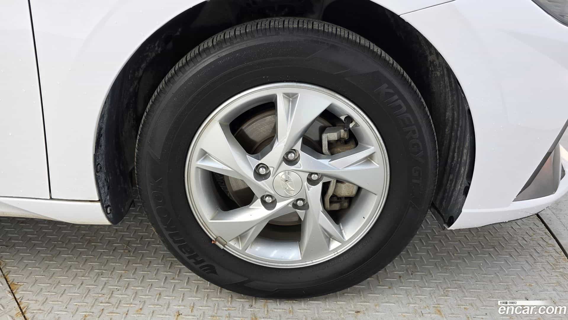 AVANTE Hyundai 2022.9-OUTER-031