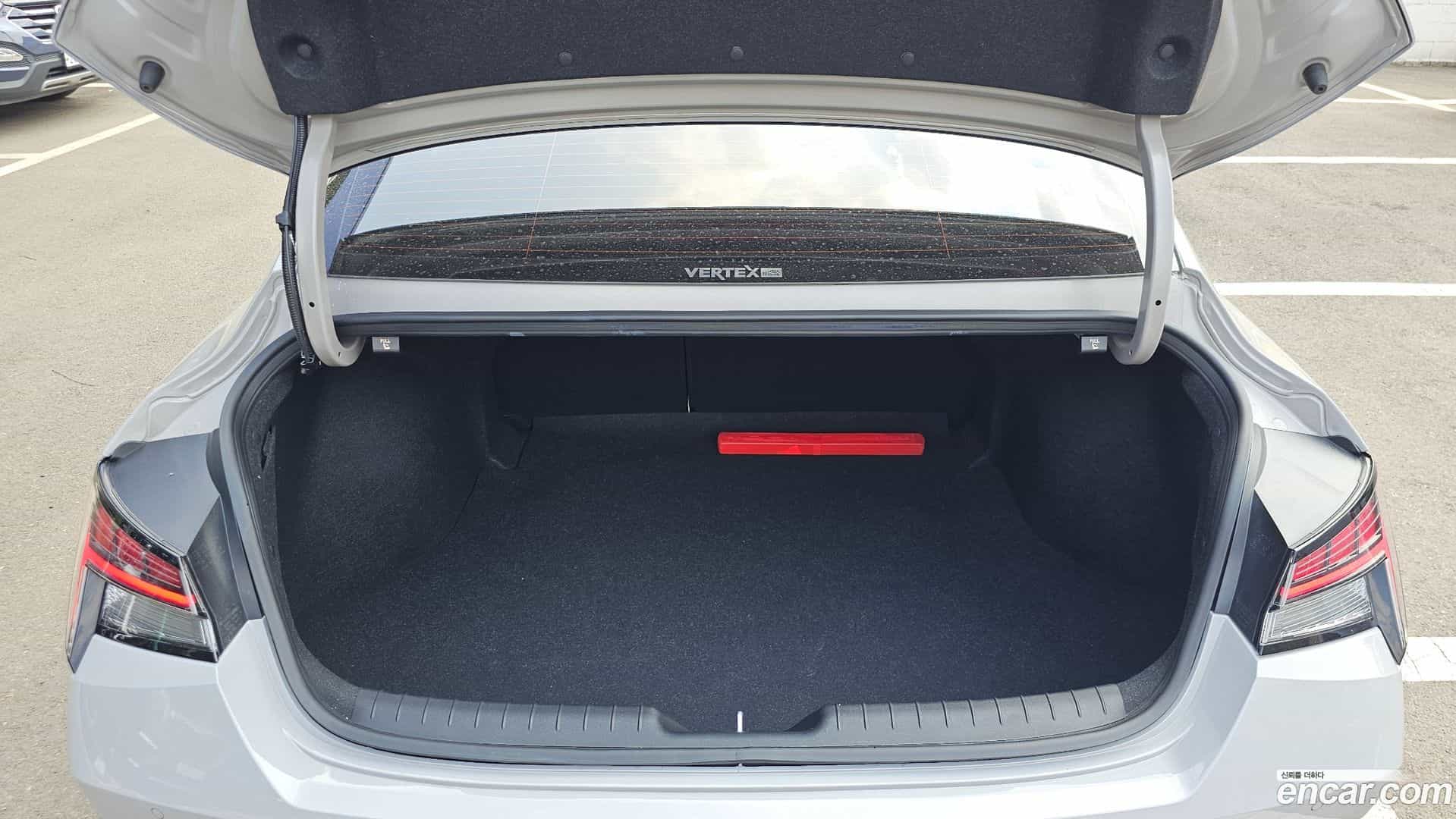 AVANTE Hyundai 2021.3-OPTION-024