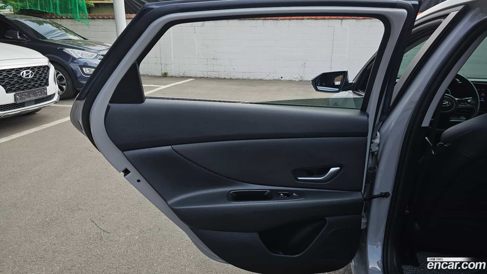 AVANTE Hyundai 2021.3-INNER-035