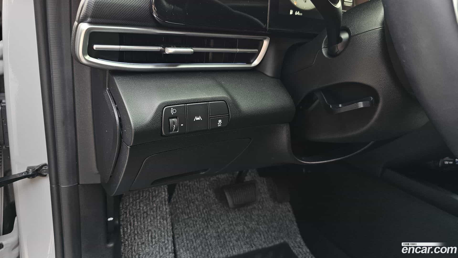 AVANTE Hyundai 2021.3-OPTION-045