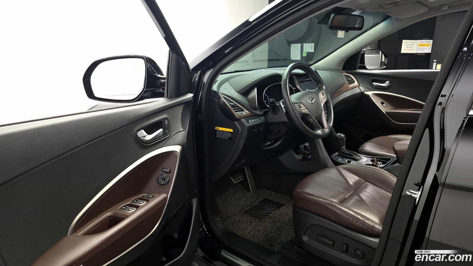 Maxcruz Hyundai 2016.3-INNER-010